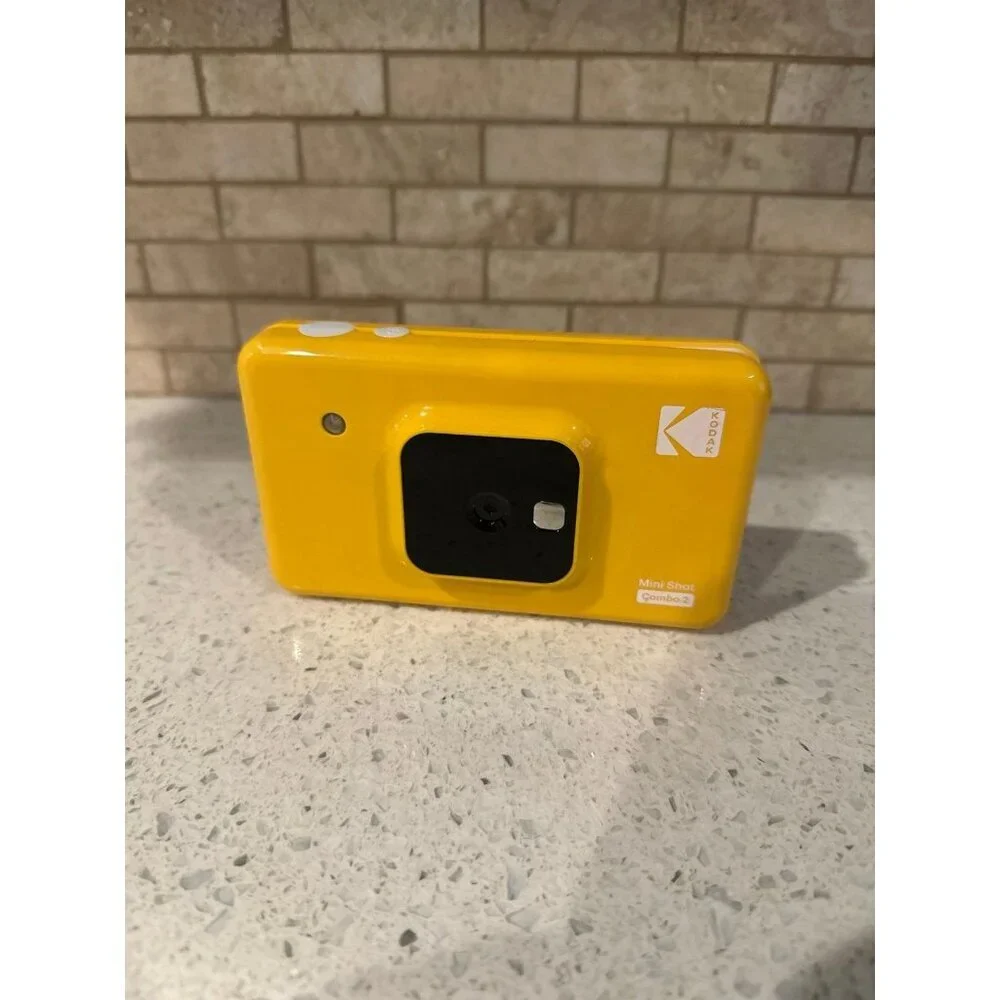 KODAK‎ Instant Camera Printer Yellow C210